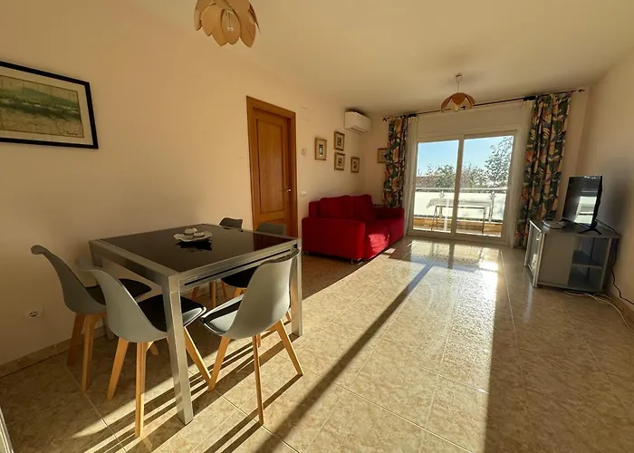 Piso En El Centro Con Vistas Al Mar Y Balcon