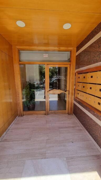 Piso En El Centro Con Vistas Al Mar Y Balcon Apartamento
