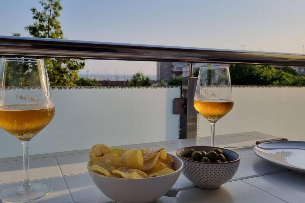 Piso En El Centro Con Vistas Al Mar Y Balcon Apartment