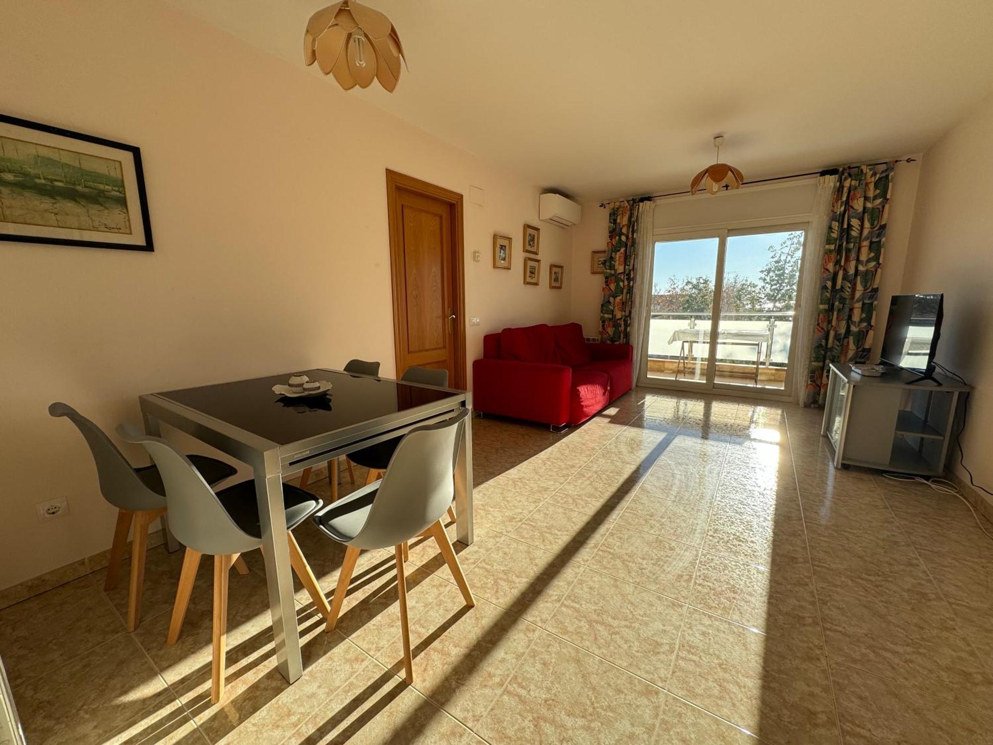 Apartamento Piso En El Centro Con Vistas Al Mar Y Balcon