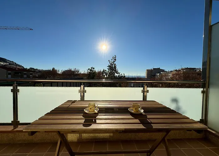 Piso En El Centro Con Vistas Al Mar Y Balcon